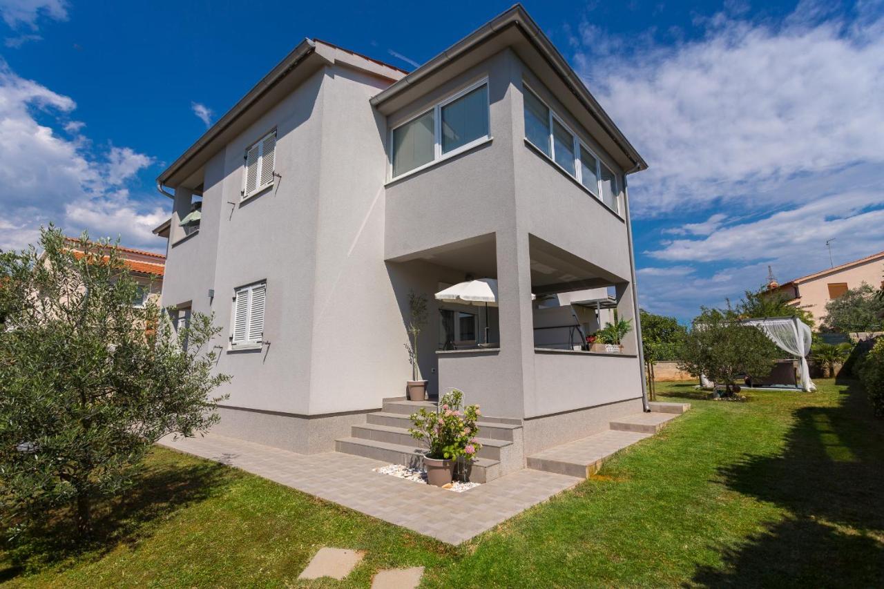 Apartments Kaya Pula Exterior photo